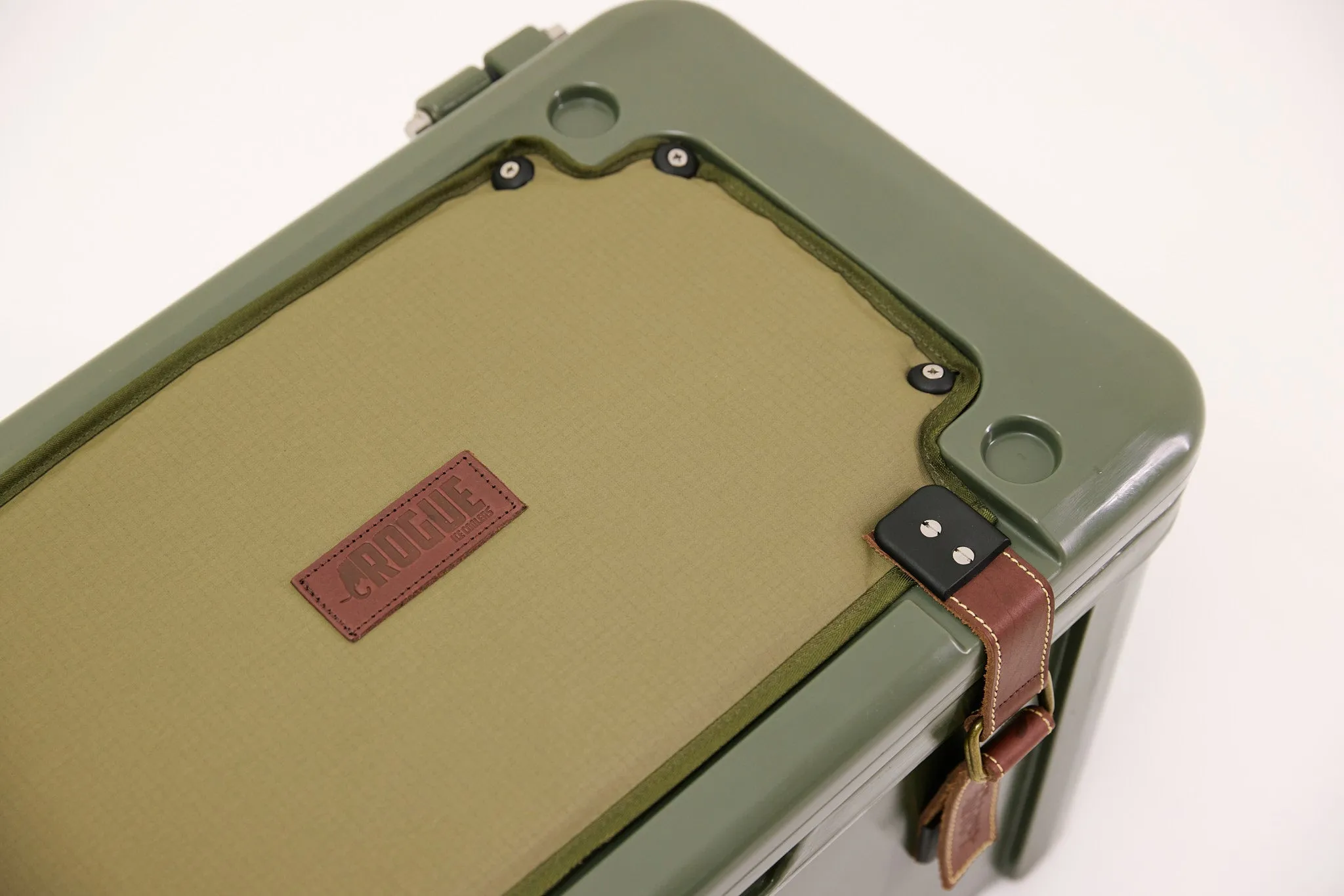 45L Rogue Ice Cooler with canvas seat